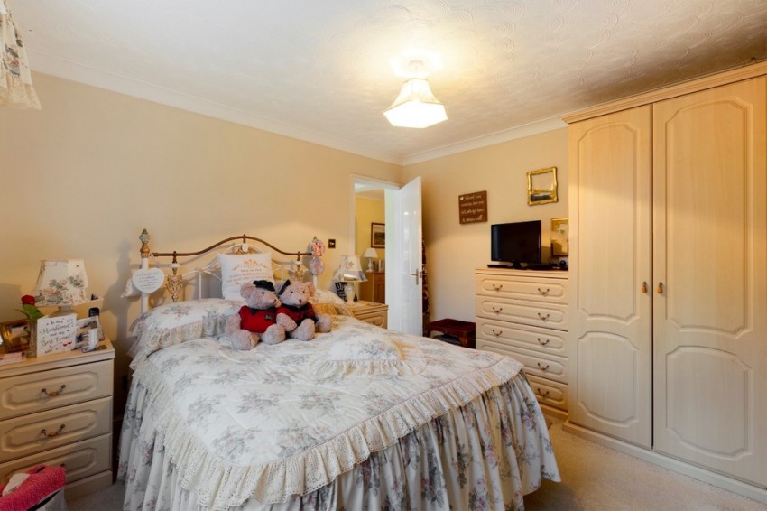 Images for Crabbe's Close, Feltwell