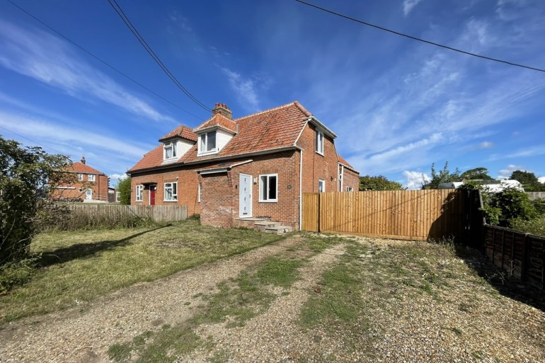 Hythe Road, Methwold