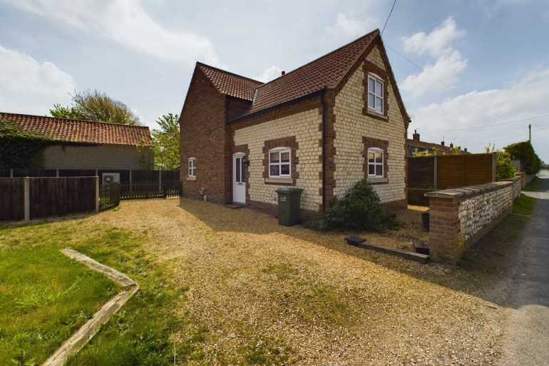 Methwold Road, Northwold