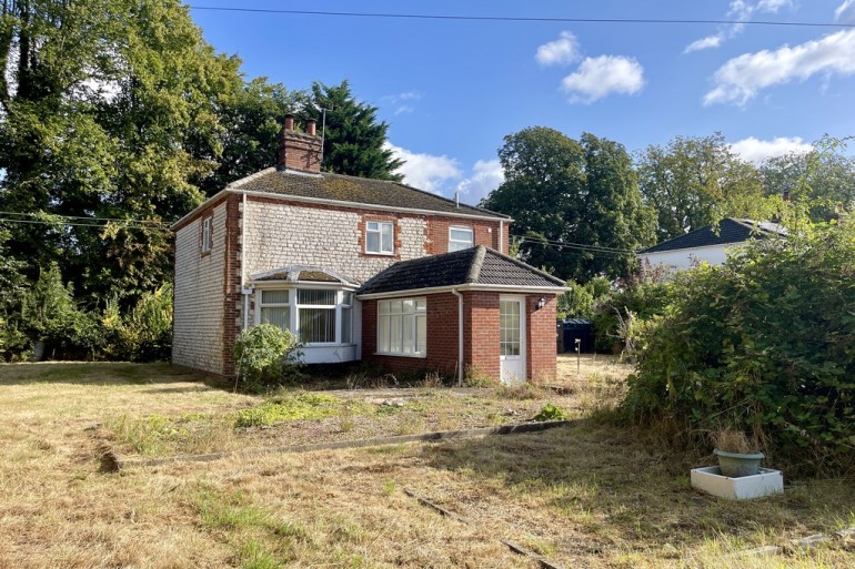 Little London Road, Northwold