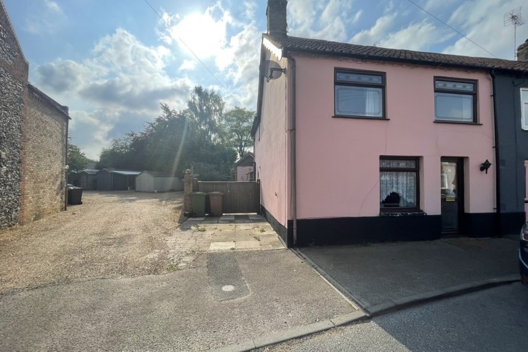 High Street, Feltwell